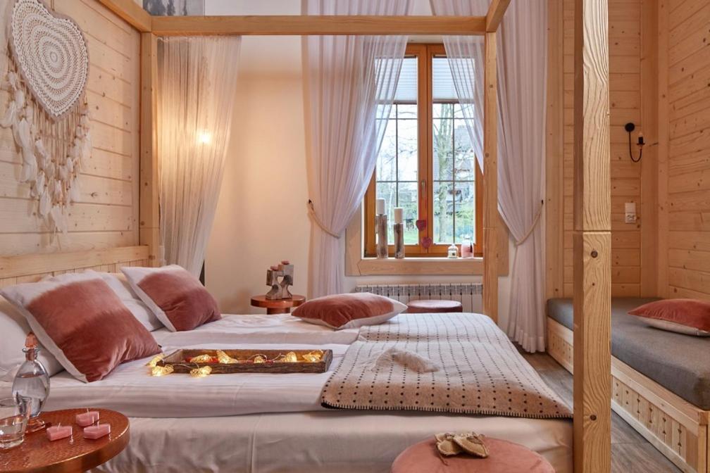Niedzwiedzia Residence ポロニン エクステリア 写真